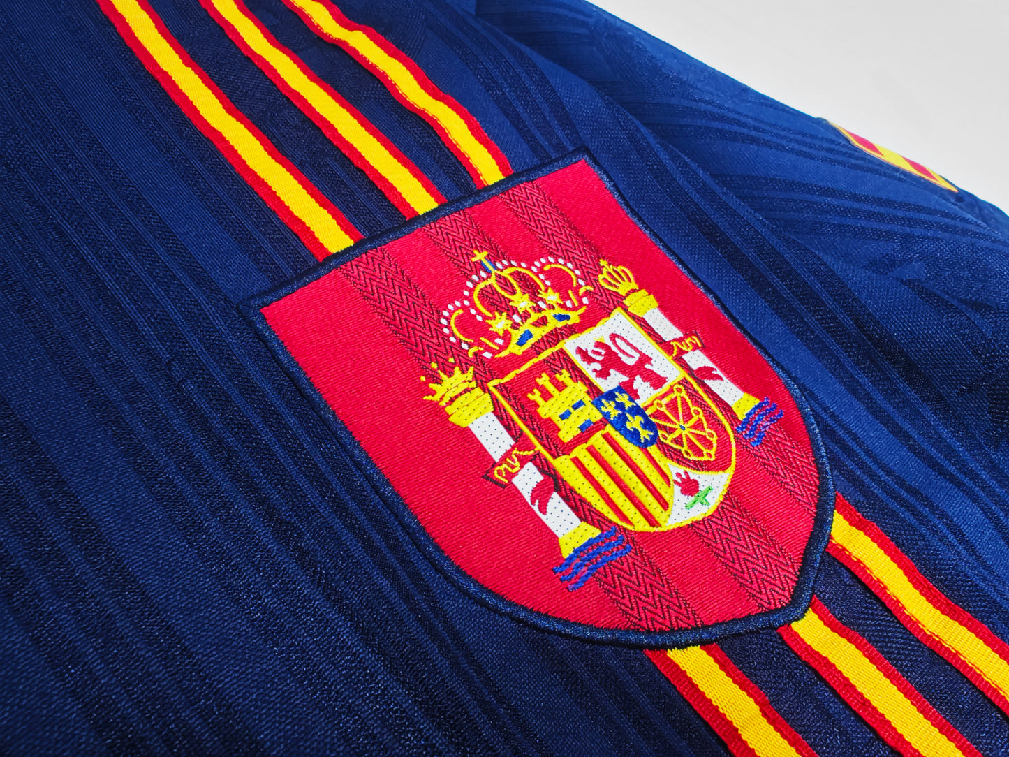 ESPAÑA 1996 AWAY JERSEY - RETRO ORIGINAL