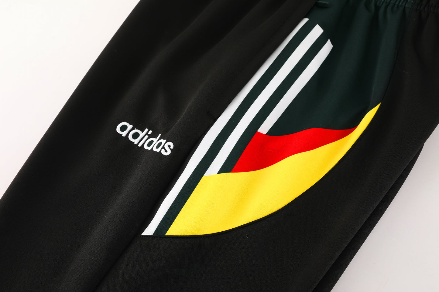 GERMANY TRACK-SUIT RETRO 1996 WITH FULLY-ZIPPERED